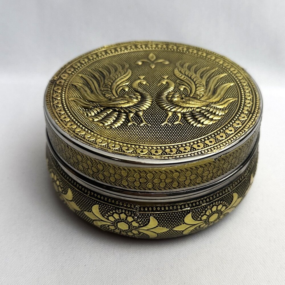 Peacock Trinket Box Brass Tone Vintage Embossed Metal Lidded Jewelry Container